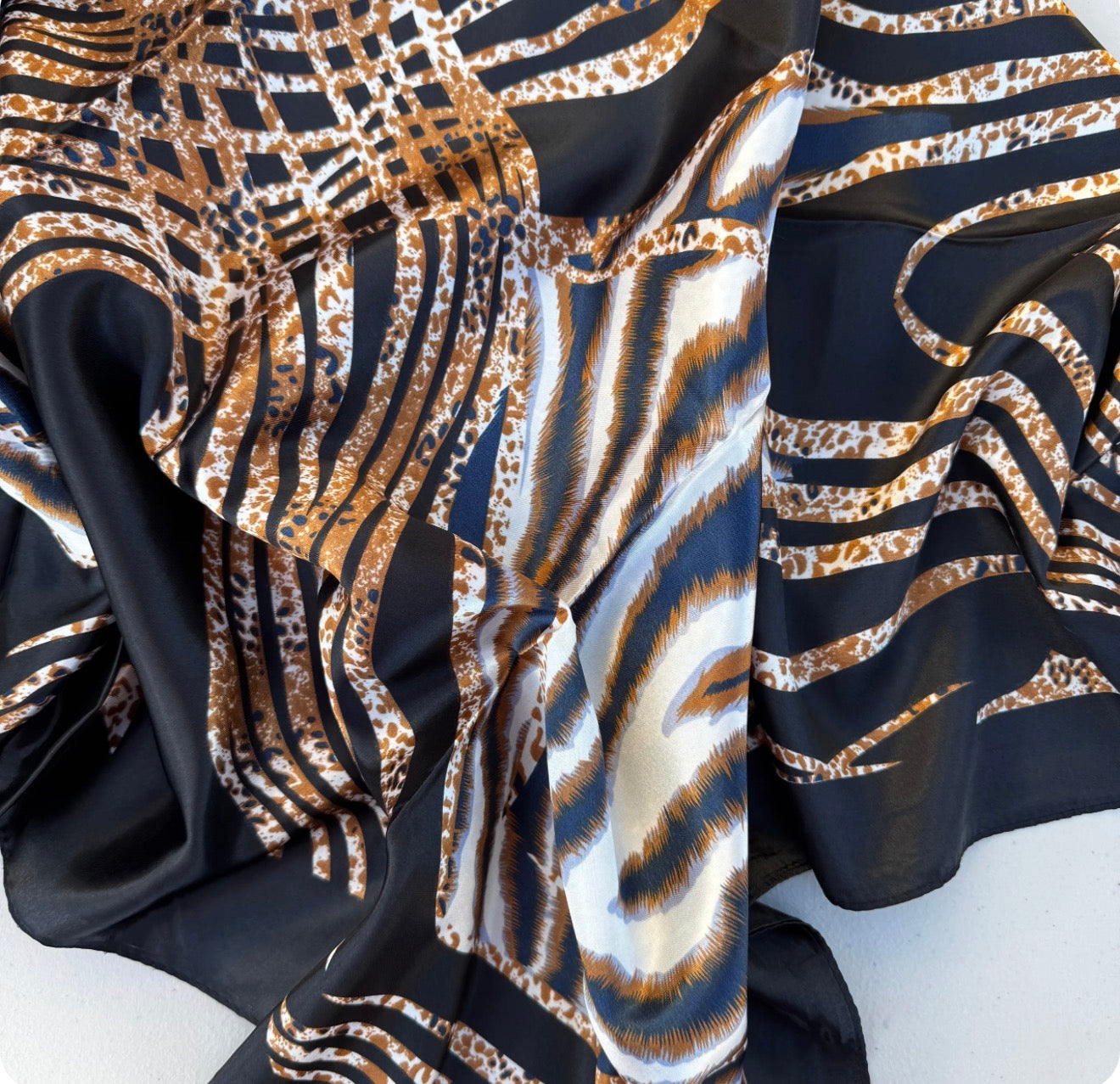 Wild Rag 36x36 Silk Blend Animal Print