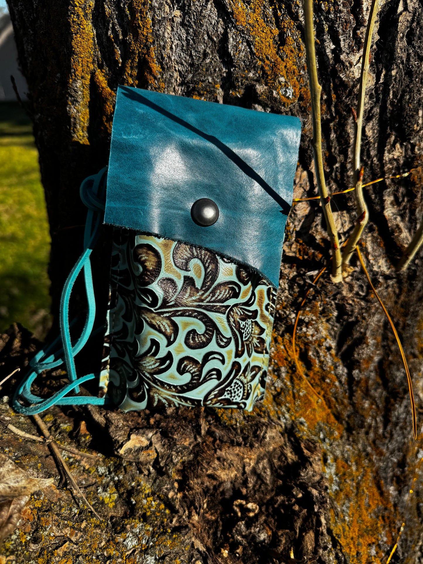 Leather Cellphone Pouch