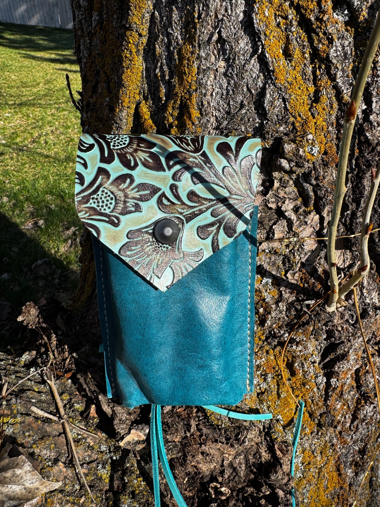 Leather Cellphone Pouch