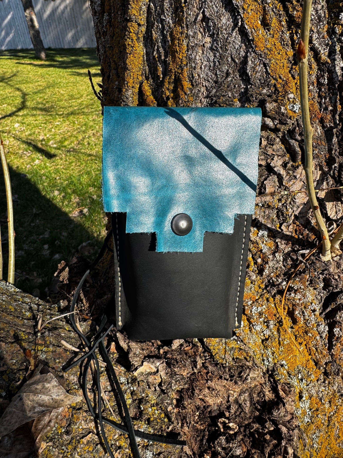 Leather Cellphone Pouch