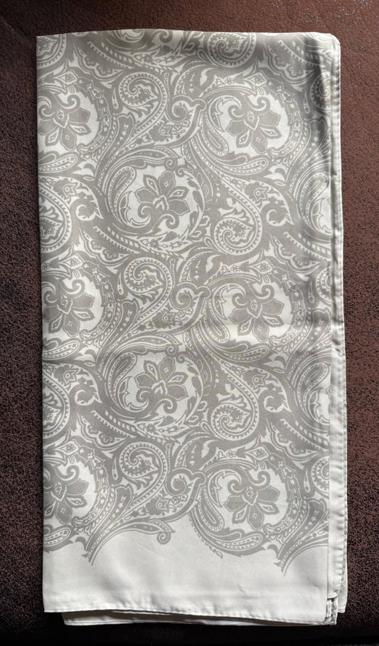 Wild Rag-Cream/Silver Paisley
